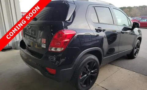 More photos of 2022 Chevrolet Trax LT at Auto Boutique Ohio, OH