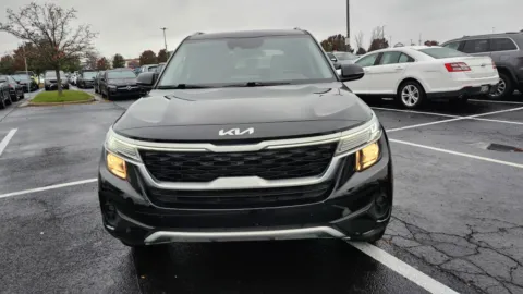 Another view of 2023 Kia Seltos EX for sale in Columbus, OH at Auto Boutique Ohio