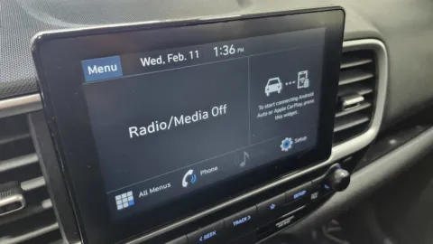 More photos of 2021 Hyundai Venue SE at Auto Boutique Ohio, OH