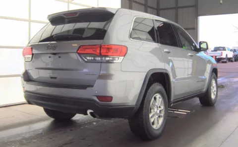 More photos of 2018 Jeep Grand Cherokee Laredo at Auto Boutique Ohio, OH