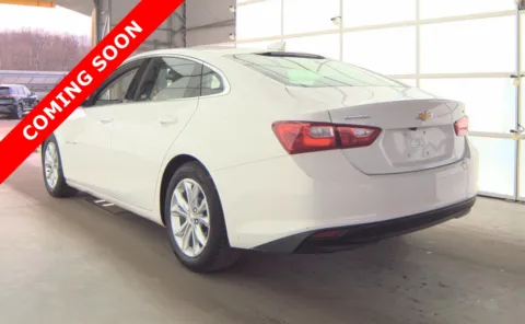 More photos of 2023 Chevrolet Malibu LT at Auto Boutique Ohio, OH