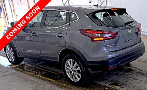 More photos of 2021 Nissan Rogue Sport S at Auto Boutique Ohio, OH