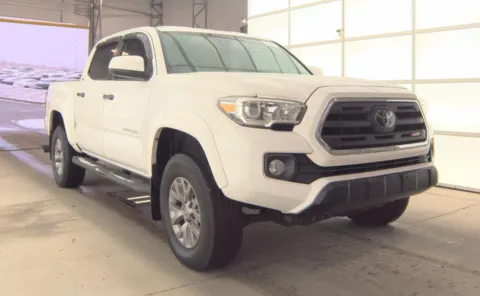 Another view of 2018 Toyota Tacoma SR5 for sale in Columbus, OH at Auto Boutique Ohio