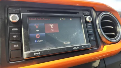 More photos of 2018 Toyota Tacoma SR5 at Auto Boutique Ohio, OH