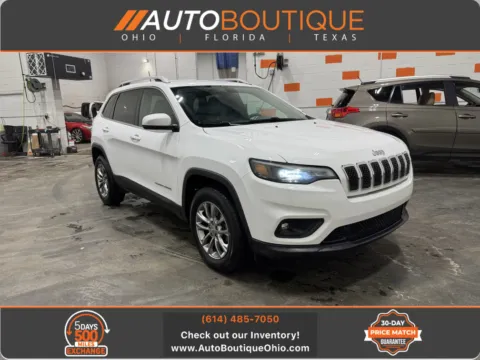 White 2019 Jeep Cherokee Latitude Plus for sale in Columbus, OH