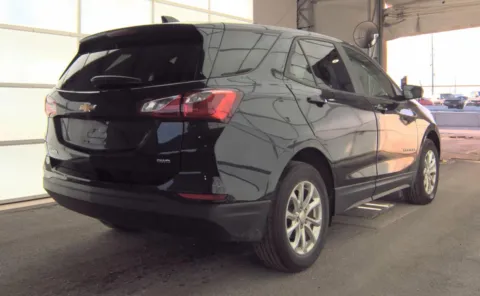 More photos of 2020 Chevrolet Equinox LS at Auto Boutique Ohio, OH