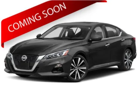 Black 2020 Nissan Altima 2.5 SL for sale in Columbus, OH