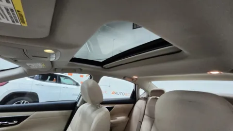 Photos of 2016 Nissan Altima 2.5 SL for sale in Columbus, OH at Auto Boutique Ohio