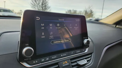 More photos of 2020 Nissan Altima 2.5 S at Auto Boutique Ohio, OH