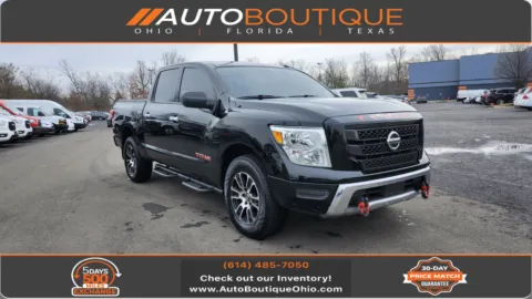 Black 2021 Nissan Titan SV for sale in Columbus, OH