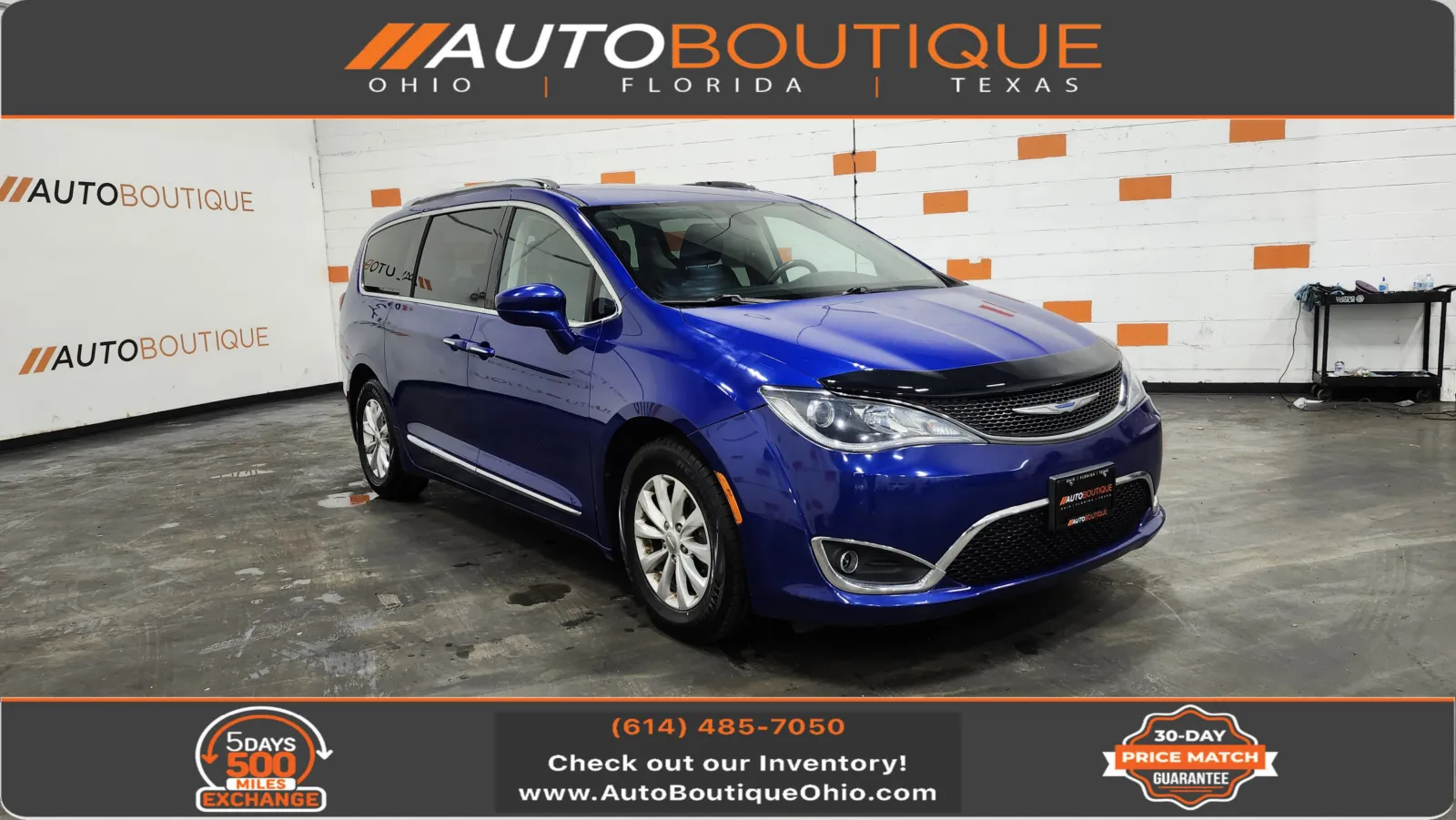 Blue 2018 Chrysler Pacifica Touring L for sale in Columbus, OH