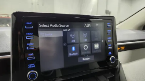 More photos of 2020 Toyota Corolla LE at Auto Boutique Ohio, OH