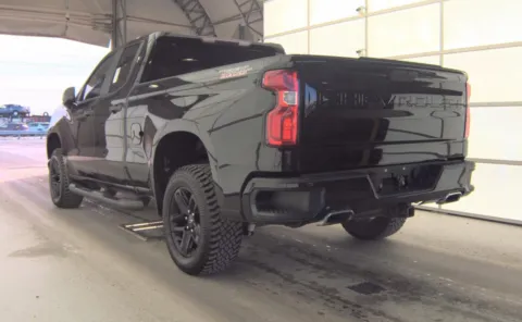 More photos of 2019 Chevrolet Silverado 1500 Custom Trail Boss at Auto Boutique Ohio, OH