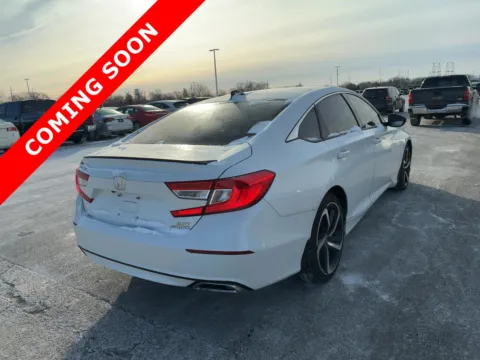 More photos of 2021 Honda Accord Sedan Sport at Auto Boutique Ohio, OH