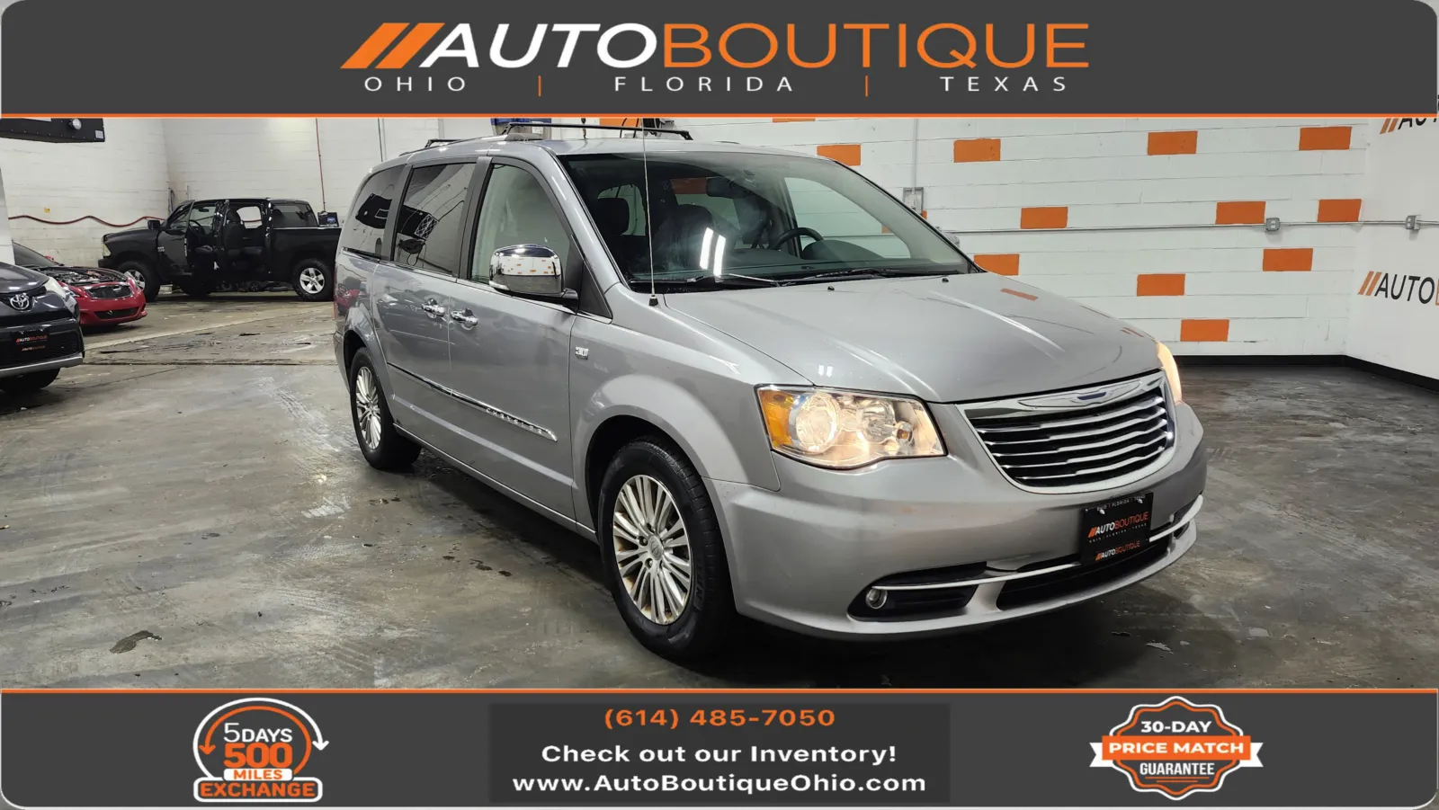 2014 Chrysler Town & Country Touring-L