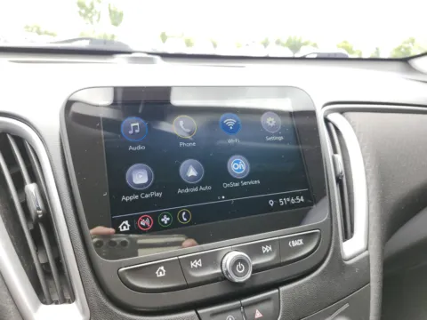 More photos of 2020 Chevrolet Malibu LS at Auto Boutique Ohio, OH