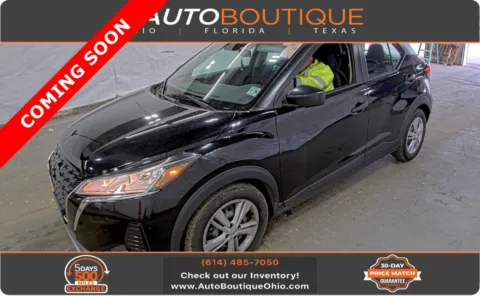 Black 2021 Nissan Kicks S for sale in Columbus, OH