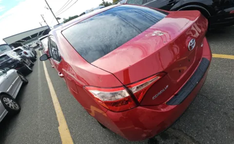 More photos of 2018 Toyota Corolla LE at Auto Boutique Ohio, OH