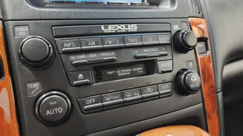 More photos of 2001 Lexus RX 300 at Auto Boutique Ohio, OH