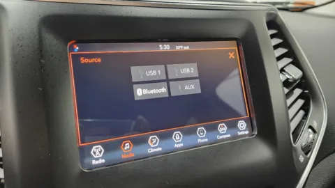 More photos of 2020 Jeep Cherokee Latitude at Auto Boutique Ohio, OH