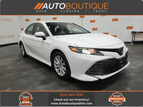 White 2018 Toyota Camry LE for sale in Columbus, OH