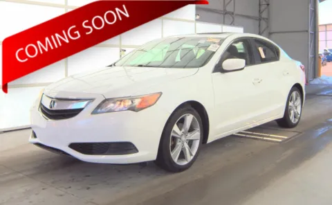 White 2015 Acura ILX 2.0L for sale in Columbus, OH
