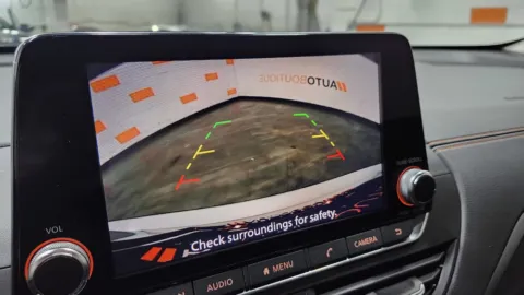 Photos of 2022 Nissan Altima 2.5 SR for sale in Columbus, OH at Auto Boutique Ohio