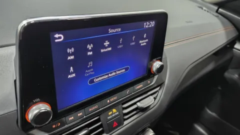 More photos of 2022 Nissan Altima 2.5 SR at Auto Boutique Ohio, OH