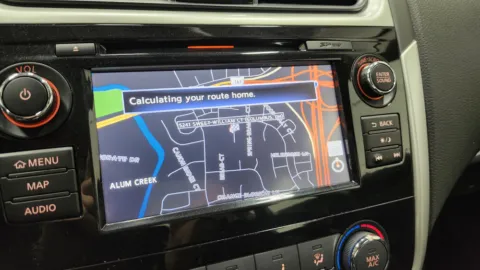 More photos of 2018 Nissan Altima 2.5 SR at Auto Boutique Ohio, OH