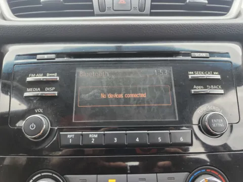 More photos of 2015 Nissan Rogue S at Auto Boutique Ohio, OH