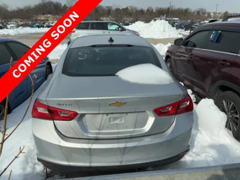 More photos of 2021 Chevrolet Malibu LS at Auto Boutique Ohio, OH