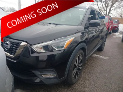 Black 2019 Nissan Kicks SR for sale in Columbus, OH
