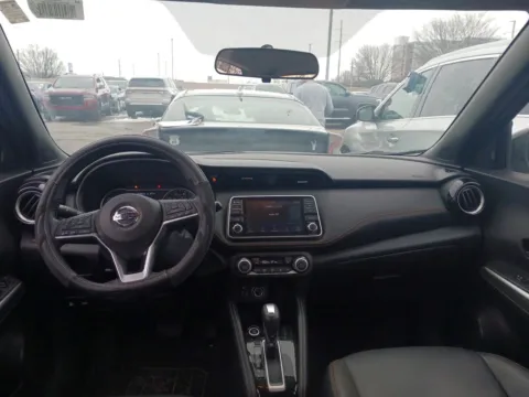 More photos of 2019 Nissan Kicks SR at Auto Boutique Ohio, OH