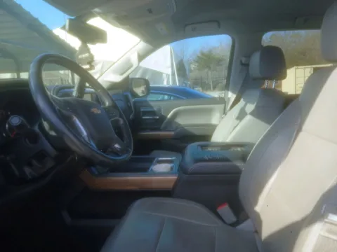 More photos of 2016 Chevrolet Silverado 1500 LTZ at Auto Boutique Ohio, OH