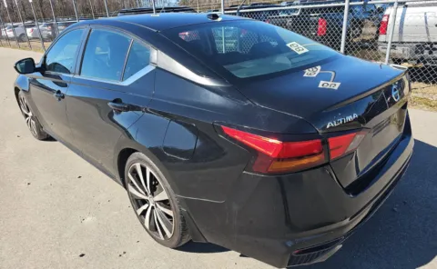 More photos of 2019 Nissan Altima 2.5 SR at Auto Boutique Ohio, OH