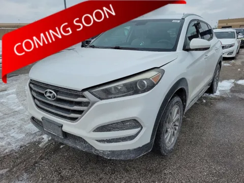 White 2017 Hyundai Tucson SE for sale in Columbus, OH