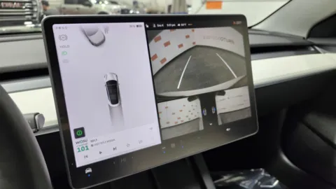 More photos of 2021 Tesla Model 3 Performance at Auto Boutique Ohio, OH