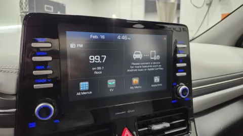 More photos of 2020 Hyundai Ioniq Electric SE at Auto Boutique Ohio, OH