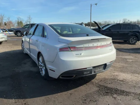 More photos of 2015 Lincoln MKZ at Auto Boutique Ohio, OH