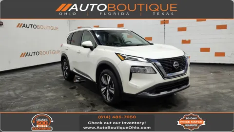 White 2023 Nissan Rogue SL for sale in Columbus, OH
