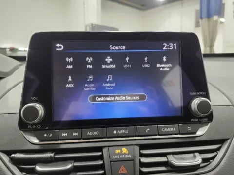 More photos of 2021 Nissan Altima 2.5 SV at Auto Boutique Ohio, OH