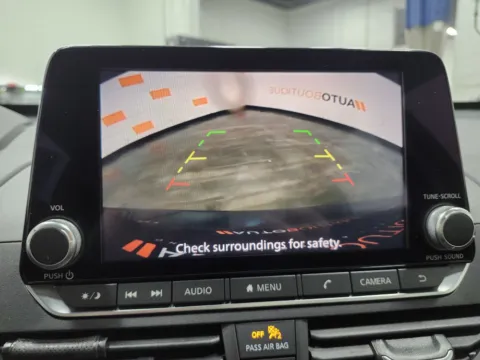 Photos of 2021 Nissan Altima 2.5 SV for sale in Columbus, OH at Auto Boutique Ohio