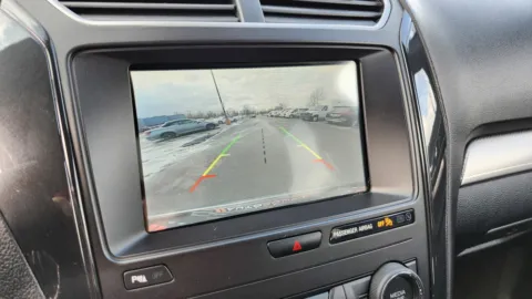 More photos of 2019 Ford Explorer XLT at Auto Boutique Ohio, OH