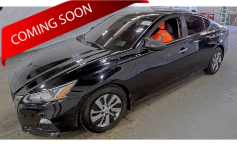Black 2019 Nissan Altima 2.5 S for sale in Columbus, OH