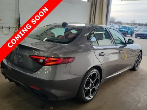 More photos of 2022 Alfa Romeo Giulia Veloce at Auto Boutique Ohio, OH