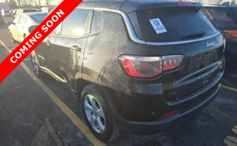 More photos of 2021 Jeep Compass Latitude at Auto Boutique Ohio, OH