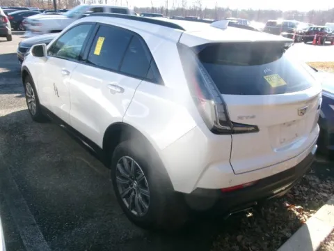 More photos of 2020 Cadillac XT4 FWD Sport at Auto Boutique Ohio, OH