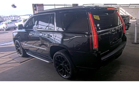 More photos of 2017 Cadillac Escalade Luxury at Auto Boutique Ohio, OH