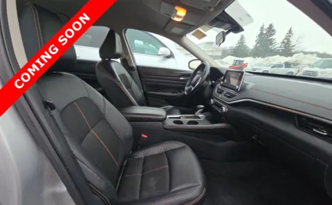 More photos of 2021 Nissan Altima 2.5 SR at Auto Boutique Ohio, OH