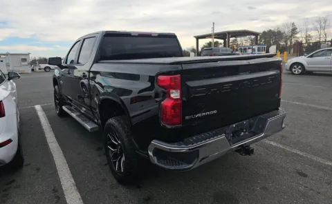 More photos of 2019 Chevrolet Silverado 1500 LT at Auto Boutique Ohio, OH